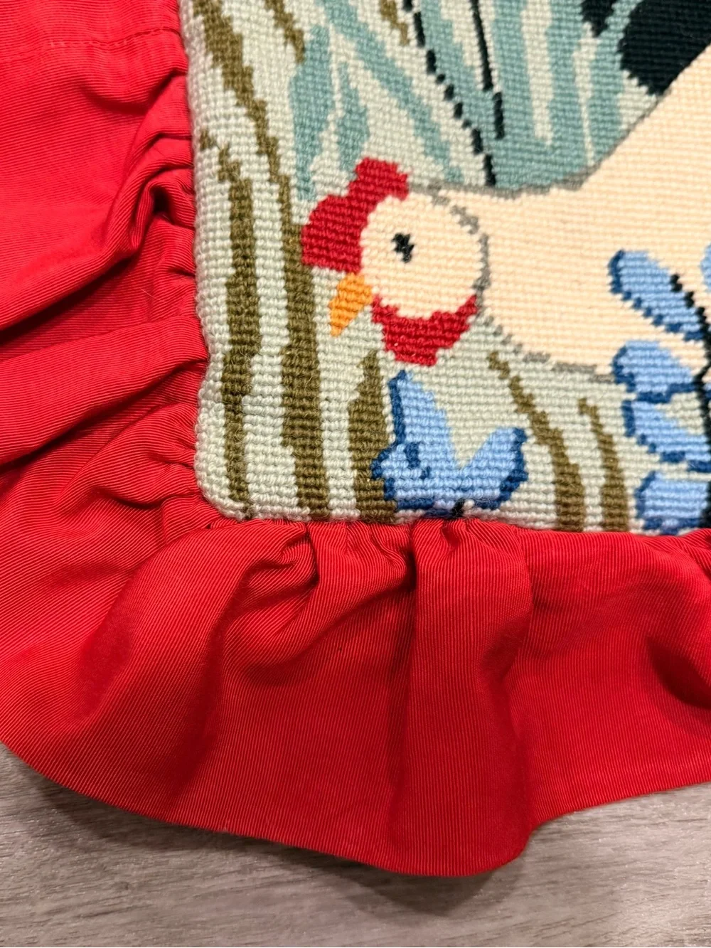 Vintage Rare FW Crafts Persian Wool Needlepoint Rooster & Hen Design Pillow
